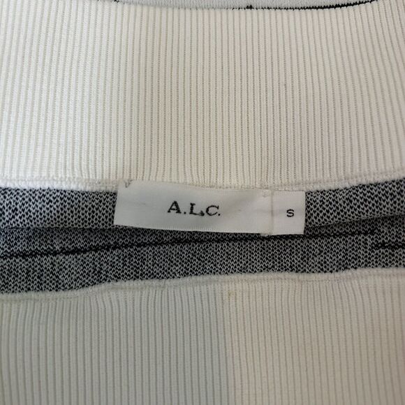 A.L.C. Striped Intarsia Mini Skirt Size Small White Black Stretch Designer - Picture 4 of 5